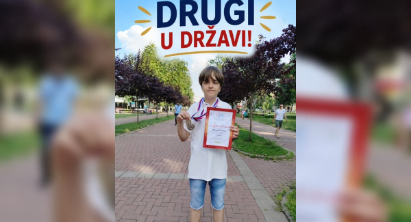 Učenik iz Bečeja među…