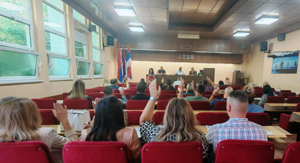 Novi stari direktori u Novom Bečeju:…