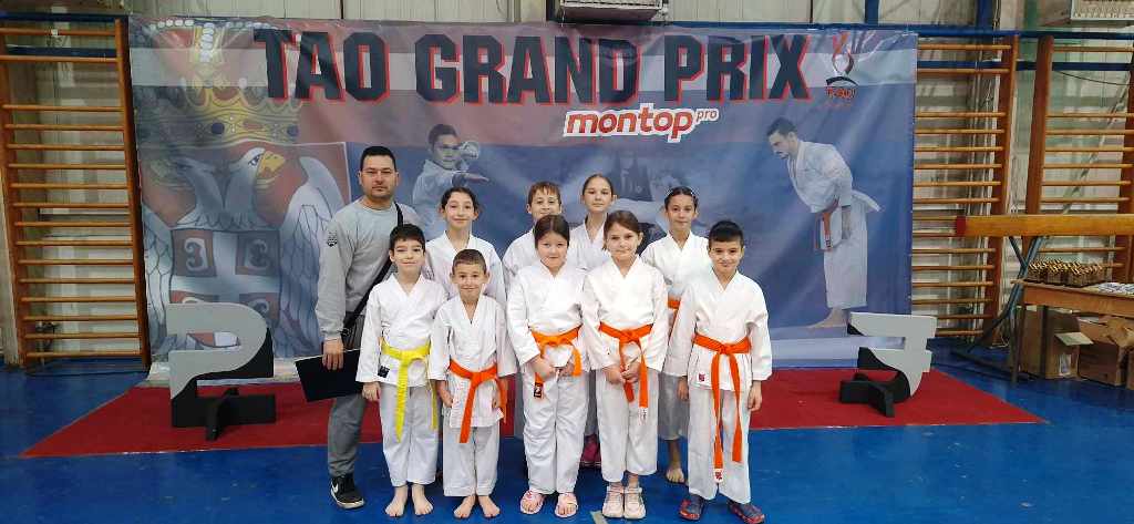 Karate klub Jedinstvo iz Novog Bečeja osvajač devet medalja na turniru „Tao Grand Prix”